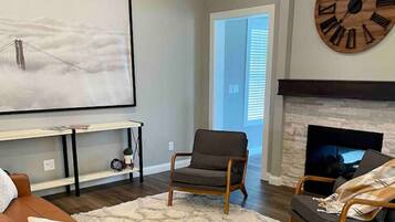 TV connectée, cheminée