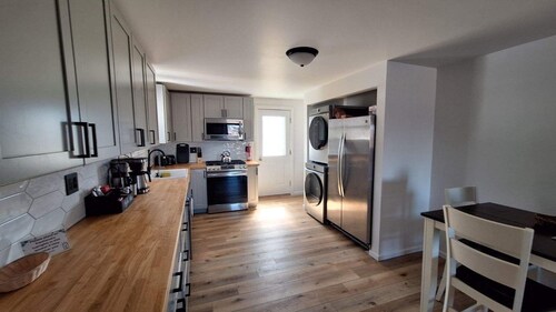 Riverview Bliss in Beautiful Home