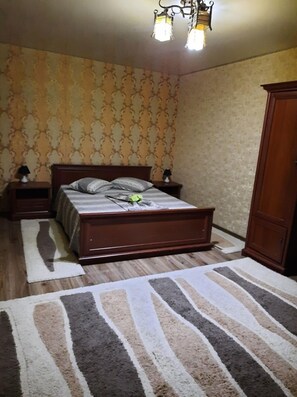 1 bedroom, iron/ironing board, WiFi, bed sheets - 1-zimmer-wohnung, 40 m². -5 Min. vom Fitnesscenter und Schwimmbad Entfernt (Bălți)