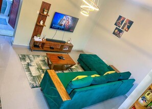 Apartment | Living area - Cozy & Tranquil 1 Bedroom Dainty Haven in Kampala (Kampala)
