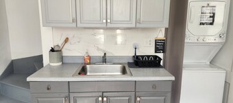 Cozy & Clean in the heart of Manheim Borough Lancaster County.