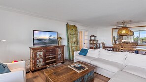 Smart TV, books