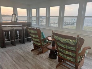 Interior - HELLO SUNSHINE...THE CURRITUCK SOUND AWAITS YOU (Point Harbor)