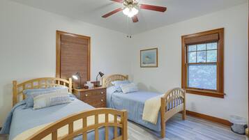 2 Schlafzimmer, Bügeleisen/Bügelbrett, Internetzugang, Bettwäsche