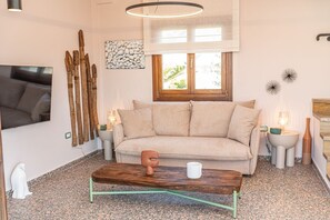 Living area - Pink Panther Maisonette Suite (Argostolion)