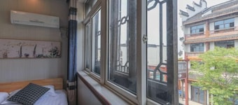 Wuzhen Jiangnan Memory Hotel