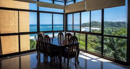 Ocean view penthouse with top location