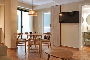 تناول الطعام