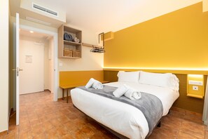 1 bedroom, iron/ironing board, free WiFi, bed sheets - APARTAMENTOS LAS CIENCIAS I. WIFI + PARKING + AIRE ACONDICIONADO + BALCON (Valencia)