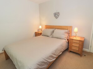 3 Schlafzimmer, individuell dekoriert, individuell eingerichtet