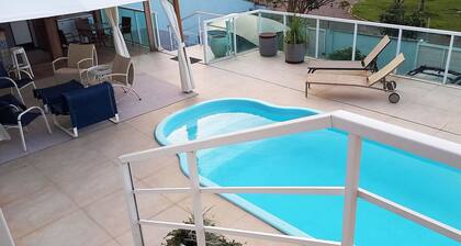 Excelente Casa Triplex Enseada Azul