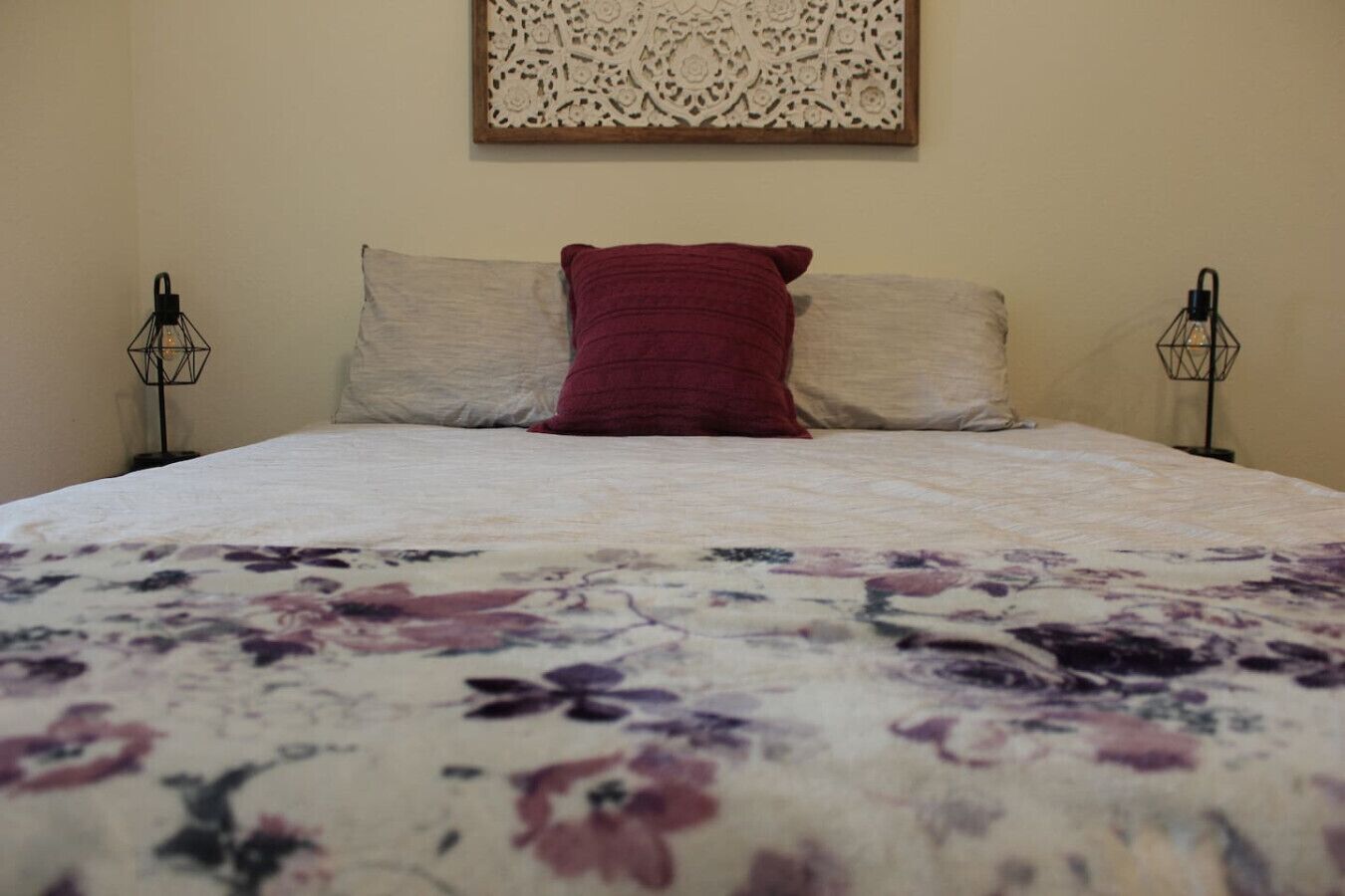 Escrivaninha, ferros/tábuas de passar roupa, berço de viagem, Wi-Fi