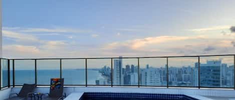 Basic Apartment | Pool