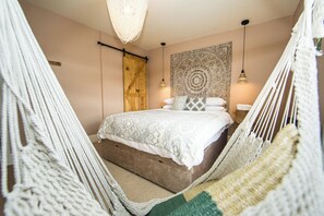 3 soverom, individuelt dekorert og individuelt innredet