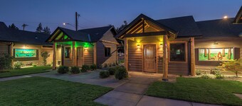 Bear Mountain -Suite 6