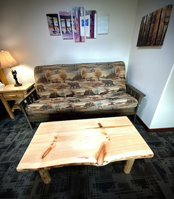 Bear Mountain -Suite 6 - Grants Pass, OR