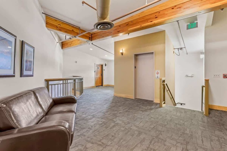River Overlook Loft: Downtown Condo - 埃斯特斯公園