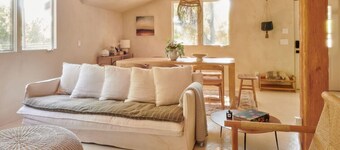 Casita Calma- Guest House- Santa Barbara- 4 Guests