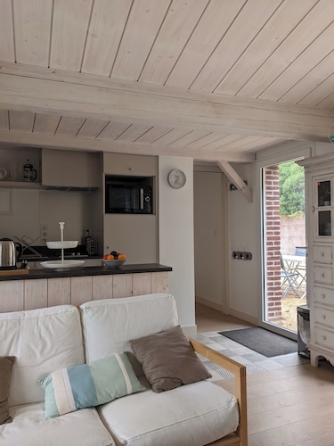 Maison à 600m de la Plage de Saint Enogat