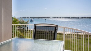 Property grounds - Picturesque Water Views (SANDSTONE POINT)