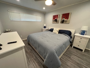 2 habitaciones, tabla de planchar con plancha y wifi gratis 