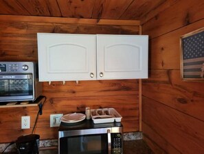 Fridge, microwave, oven, coffee/tea maker