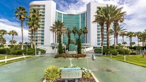 Property grounds - Bella Luna 1006 - Dream Vacation-Upscale Large Luxury Condo-Sleeps 10 (Orange Beach)