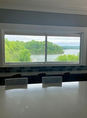Dining - Secluded Cove and Dock at Tim's Ford (Winchester)