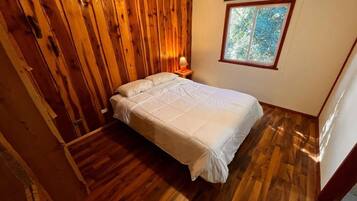 2 chambres, fer et planche Ă repasser, Wi-Fi, draps fournis