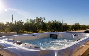 室外 SPA 浴池