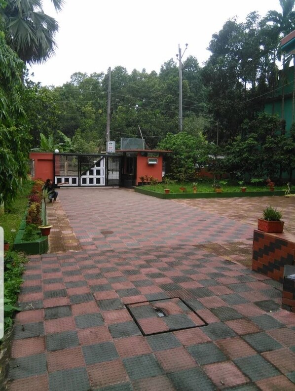 Enceinte de l’hébergement