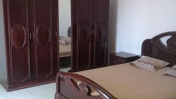 3 chambres, draps fournis