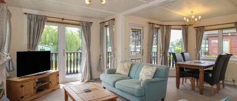 Cottage | Living area