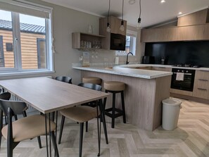 Fridge, dishwasher, electric kettle, toaster