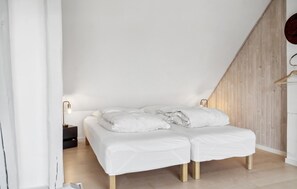 4 bedrooms, free WiFi