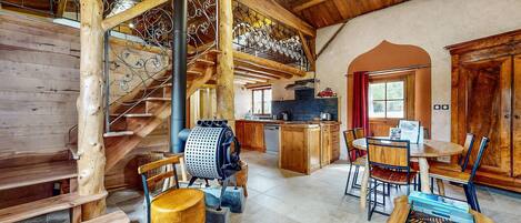 تناول الطعام