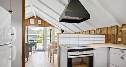 Amazing home in Hejls with WiFi
