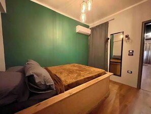 1 chambre, fer et planche à repasser, Wi-Fi, draps fournis