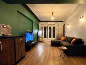 Living area - Industrial 1-bedroom apartment in Zamalek (Zamalek)