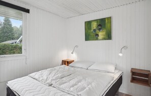 3 Schlafzimmer, Reisekinderbett, kostenloses WLAN