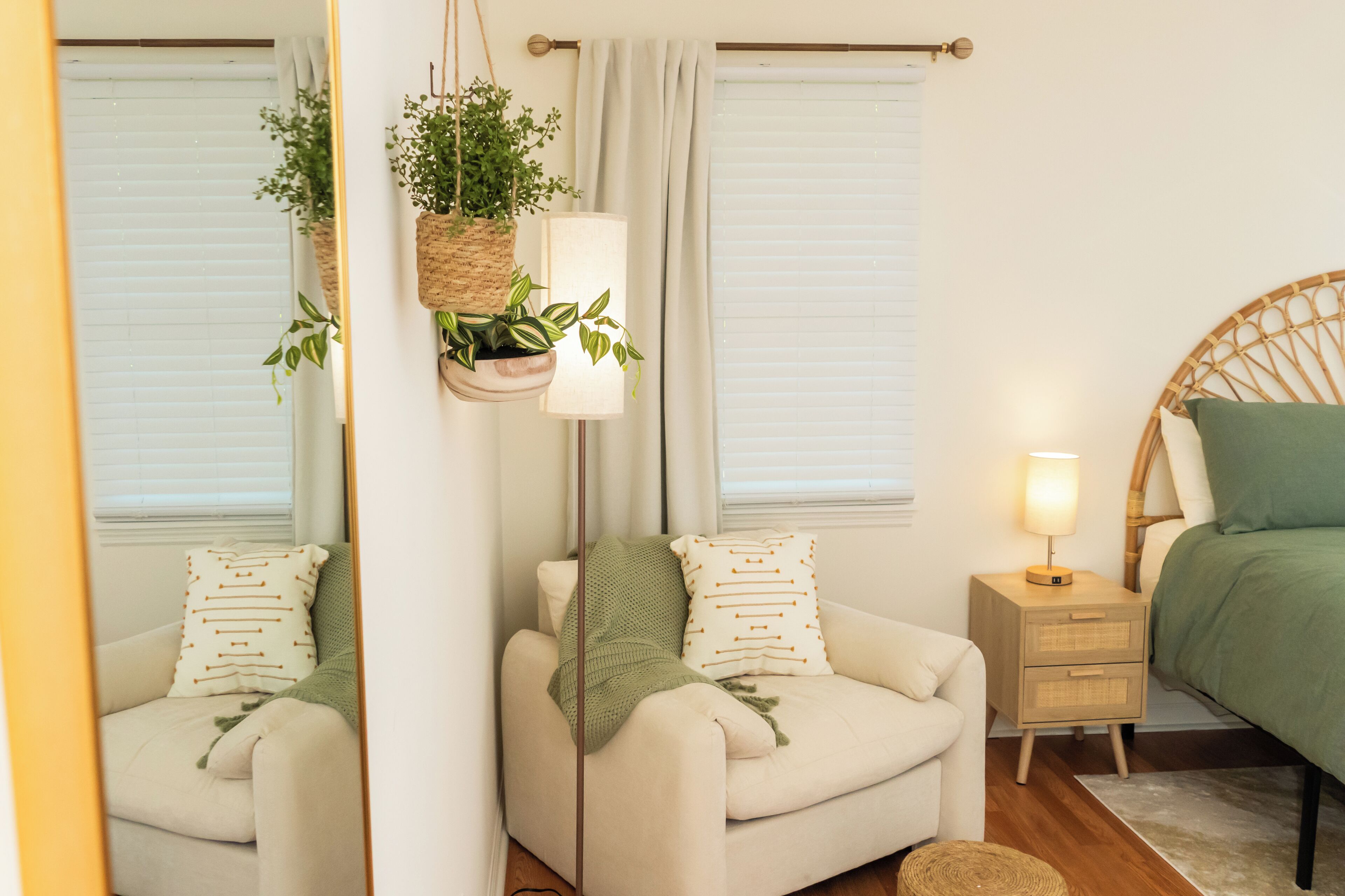 3 soveværelser, skrivebord, strygejern/strygebræt, weekendseng