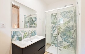 Shower, hair dryer