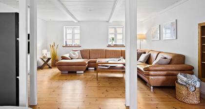 3 bedroom cozy home in Løgstrup