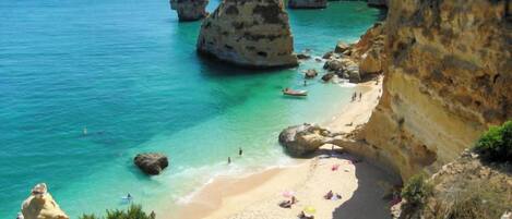 Playa en los alrededores