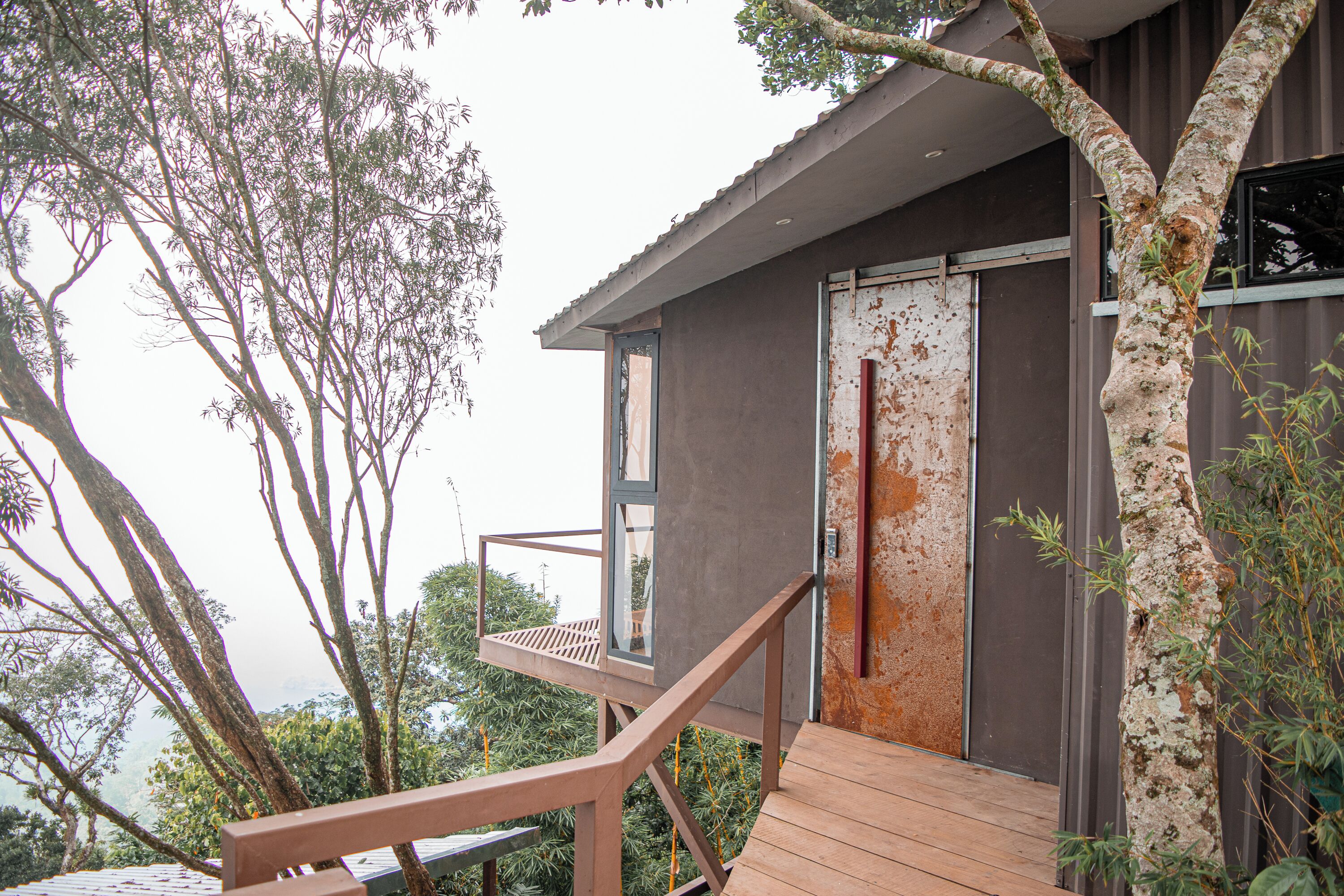 Chambre Design | Literie de qualité supérieure, minibar, décoration personnalisée