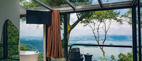 Svit Design | SÀngtillbehör av högsta kvalitet, minibar och individuell inredning