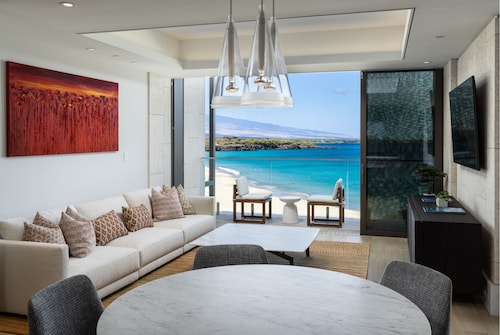 Hapuna Beach Paradise 2 Bed Penthouse Oceanfront View Resort