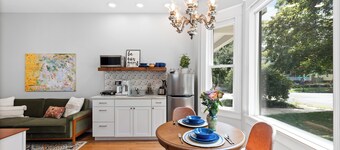 Guest suite close to James River and hiking/biking trails