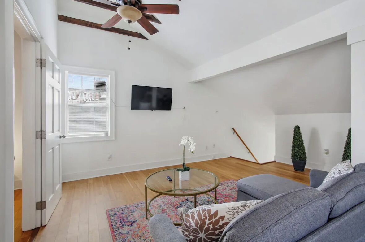 Centrally Located 1bed 1bath,walk To French Q, Bourbon St. & Jazz Venues - New Orleans, LA
