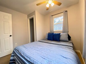 2 bedrooms, free WiFi, bed sheets